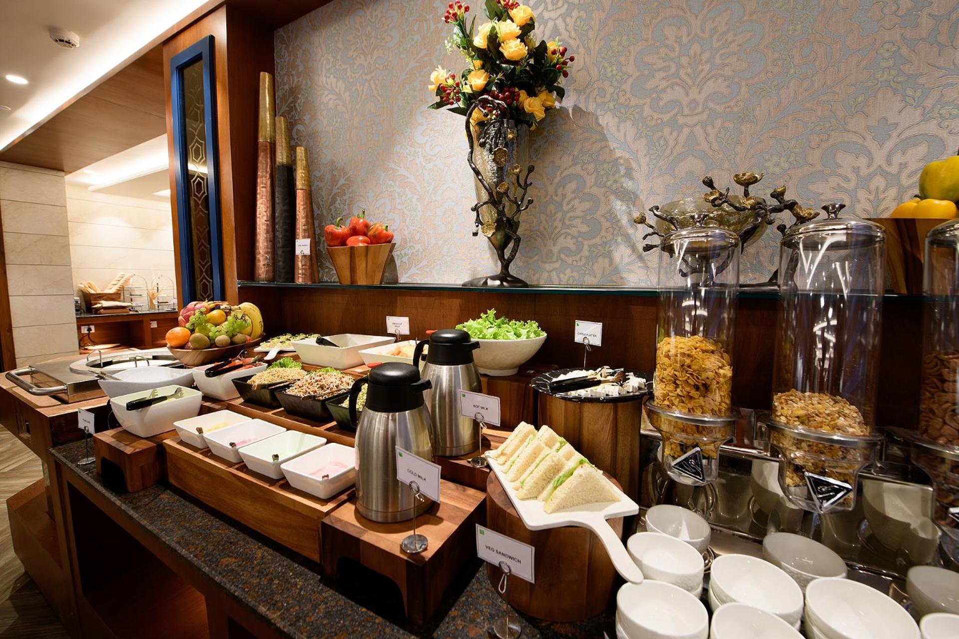 Best Western Plus Revanta Mcleod Ganj دارامشالا المظهر الخارجي الصورة